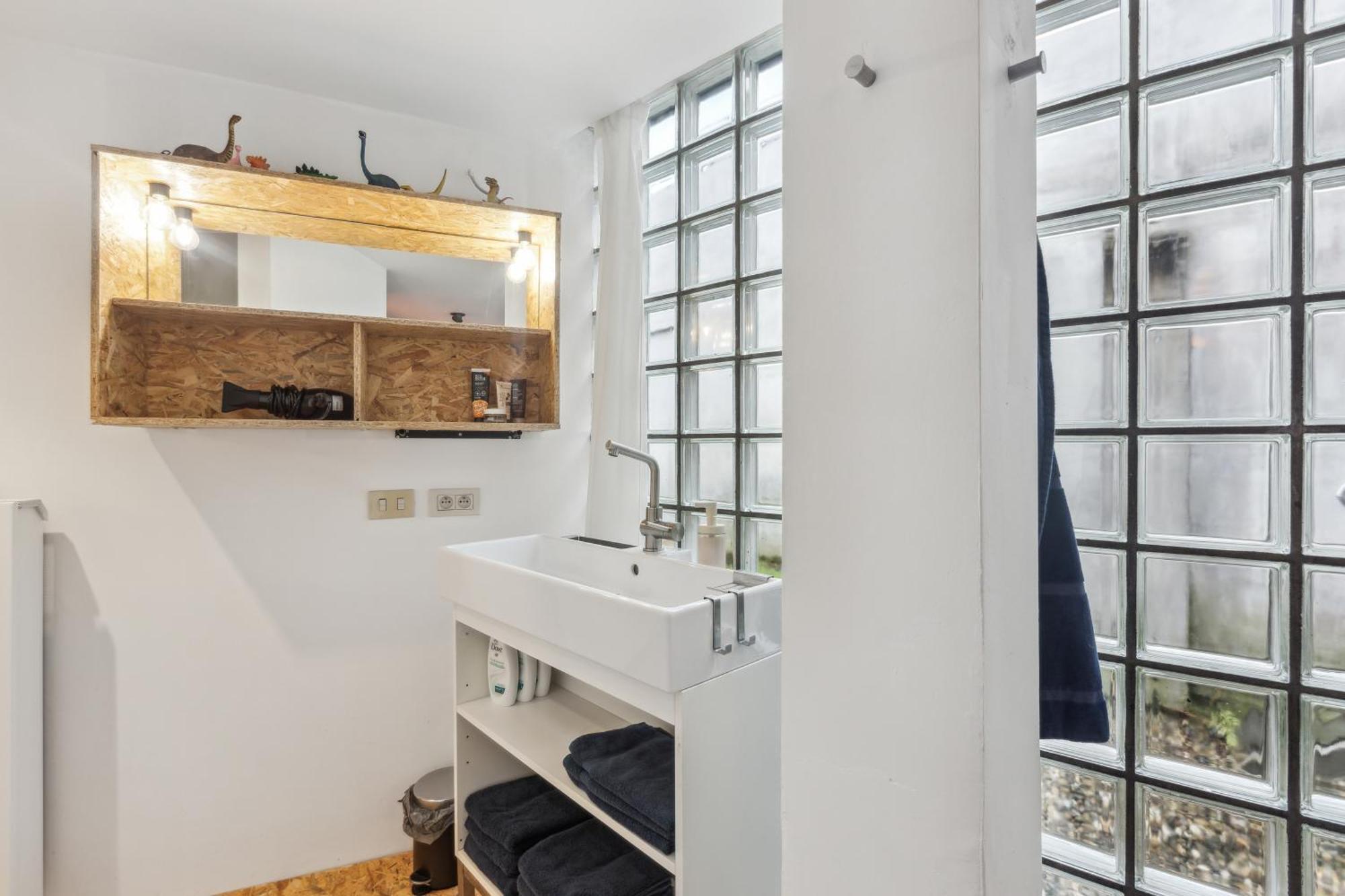 Cosy Art Studio Near Station With Bikes And Garden Gent Ngoại thất bức ảnh